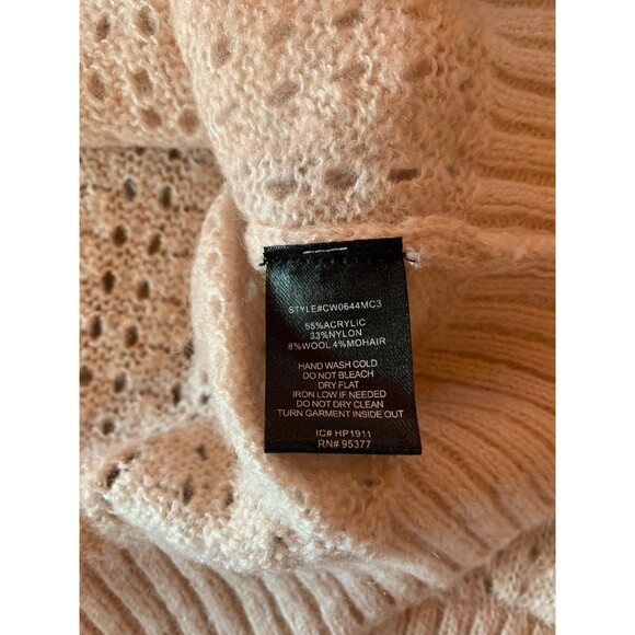 Powder Pink Mohair Wool Sweater Sz Small/Medium Soft & Cozy Lightweight Dainty - Picture 6 of 10